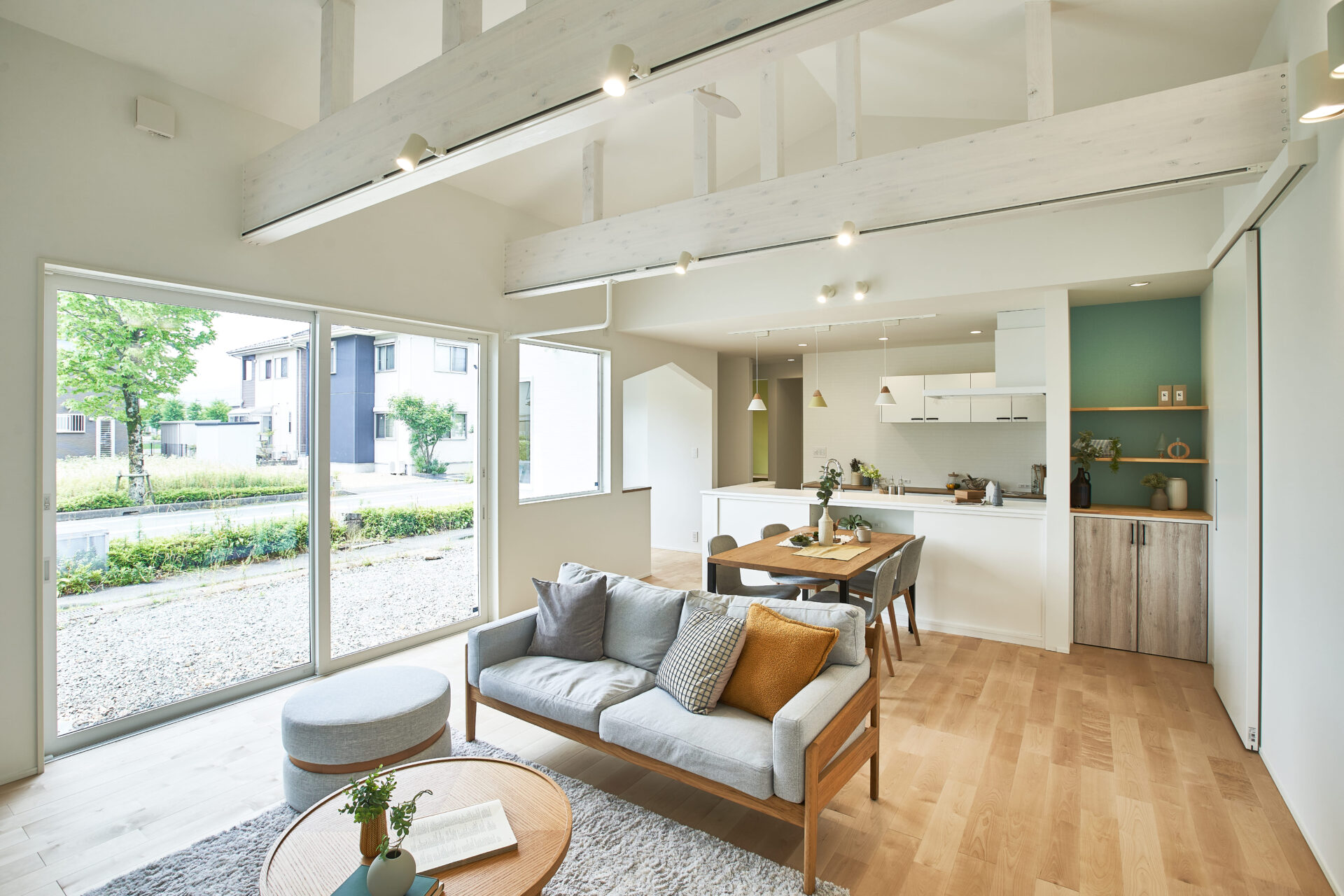 ナチュラル＆シンプルな北欧スタイルの平屋